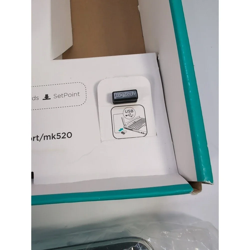 Logitech Wireless Combo Mk520 With Keyboard Laser Mouse & Receiver (920-002553) - Picture 8 of 11